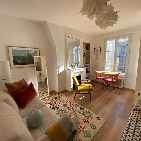 Modern Appartement W/ Tour Eiffel View In The 7Th 파리 외부 사진