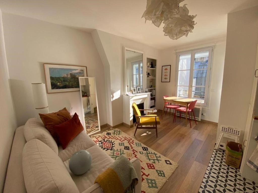 Modern Appartement W/ Tour Eiffel View In The 7Th 파리 외부 사진