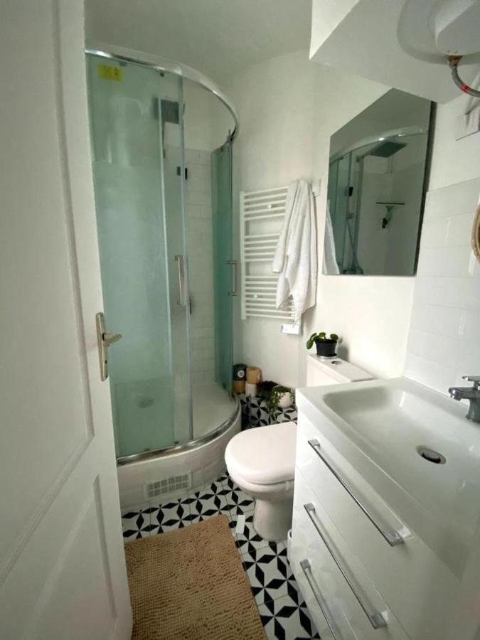 Modern Appartement W/ Tour Eiffel View In The 7Th 파리 외부 사진